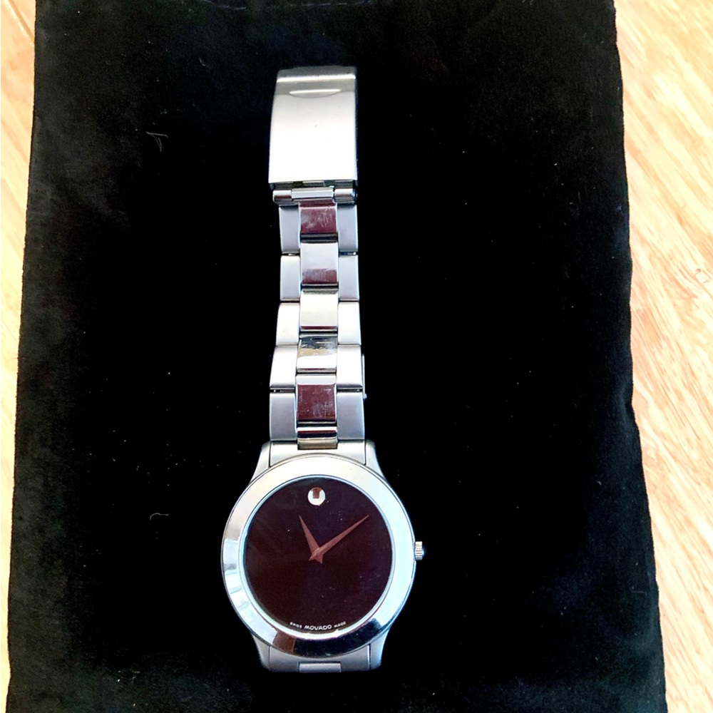 Movado Museum Watch in very good condition. Worn once or twice. MAN'S Watch.